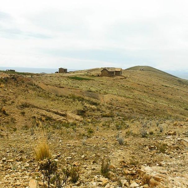 I Hiked In Bolivia's Isla Del Sol And Saw Gorgeous Landscapes I Hiked In Bolivia's Isla Del Sol And Saw Gorgeous Landscapes
