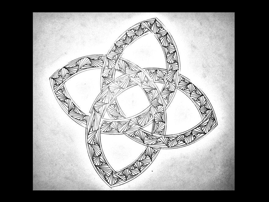 I Make Amazing Geometric Drawings