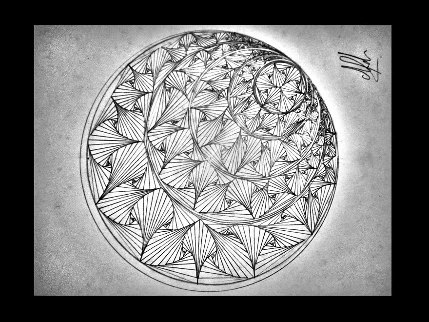 I Make Amazing Geometric Drawings