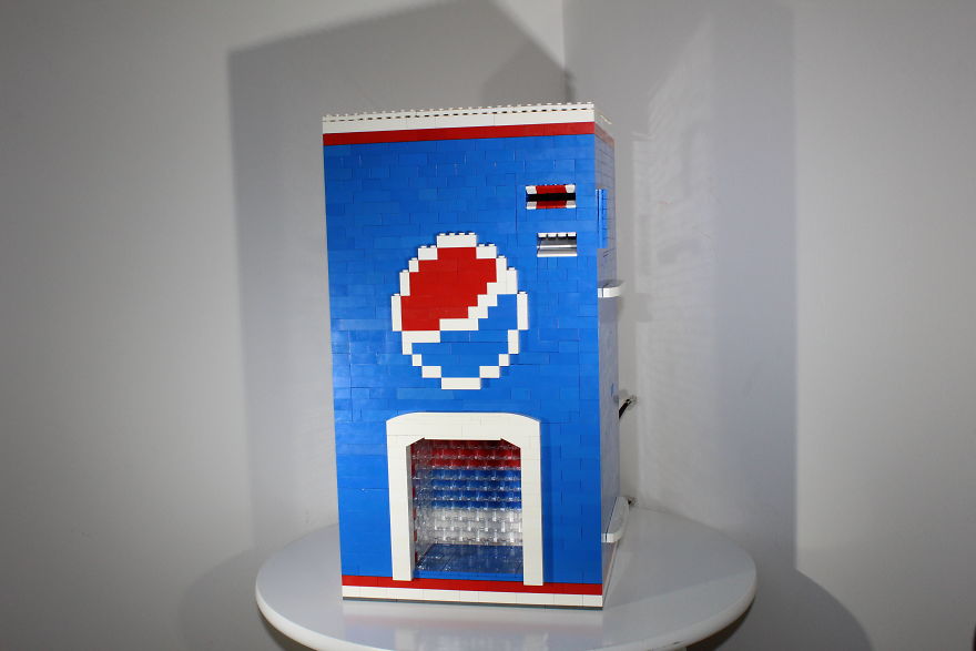 This Lego Pepsi Machine Actually Dispenses Liquid!!!!!! This Lego Pepsi Machine Actually Dispenses Liquid!!!!!!