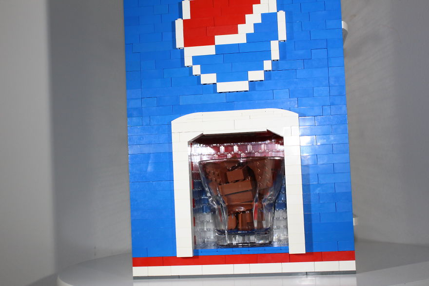 This Lego Pepsi Machine Actually Dispenses Liquid!!!!!! This Lego Pepsi Machine Actually Dispenses Liquid!!!!!!