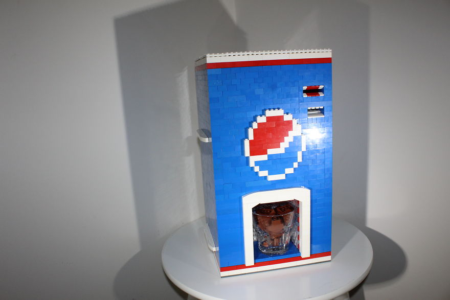 This Lego Pepsi Machine Actually Dispenses Liquid!!!!!! This Lego Pepsi Machine Actually Dispenses Liquid!!!!!!