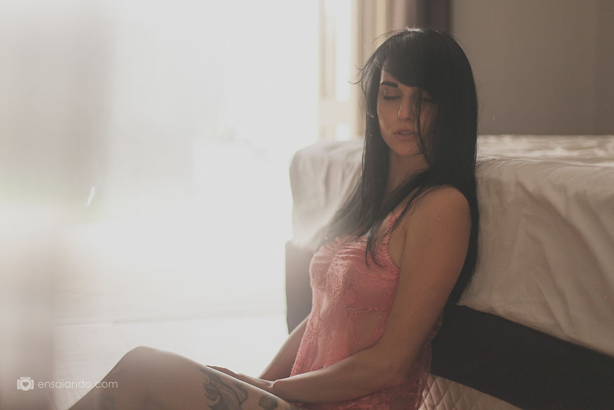 We Photograph Women To Raise Their Self Confidence