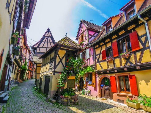 Village-France-Eguisheim-Alsace-58317f53d9889.jpg