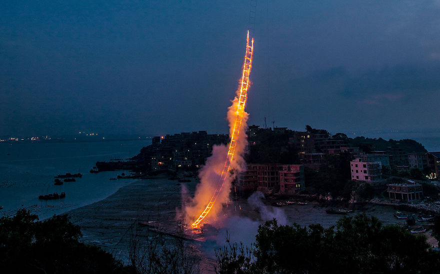 This Artist Turned Explosives Into Contemporary Art