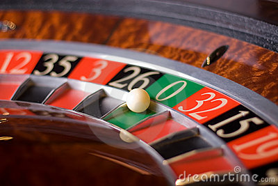 casino-roulette-zero-wins-2579081-5837472f267c3.jpg