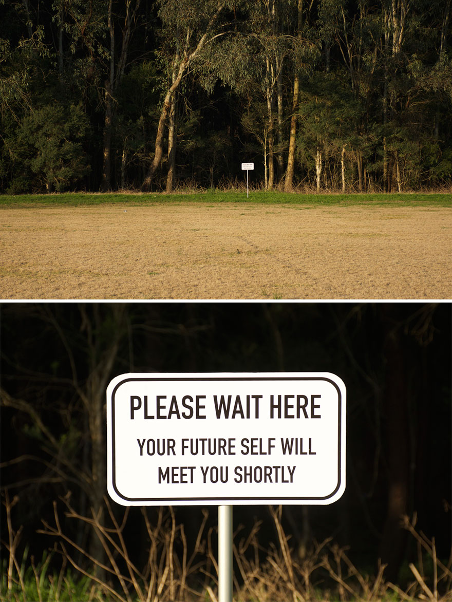 Please Wait Here Sign