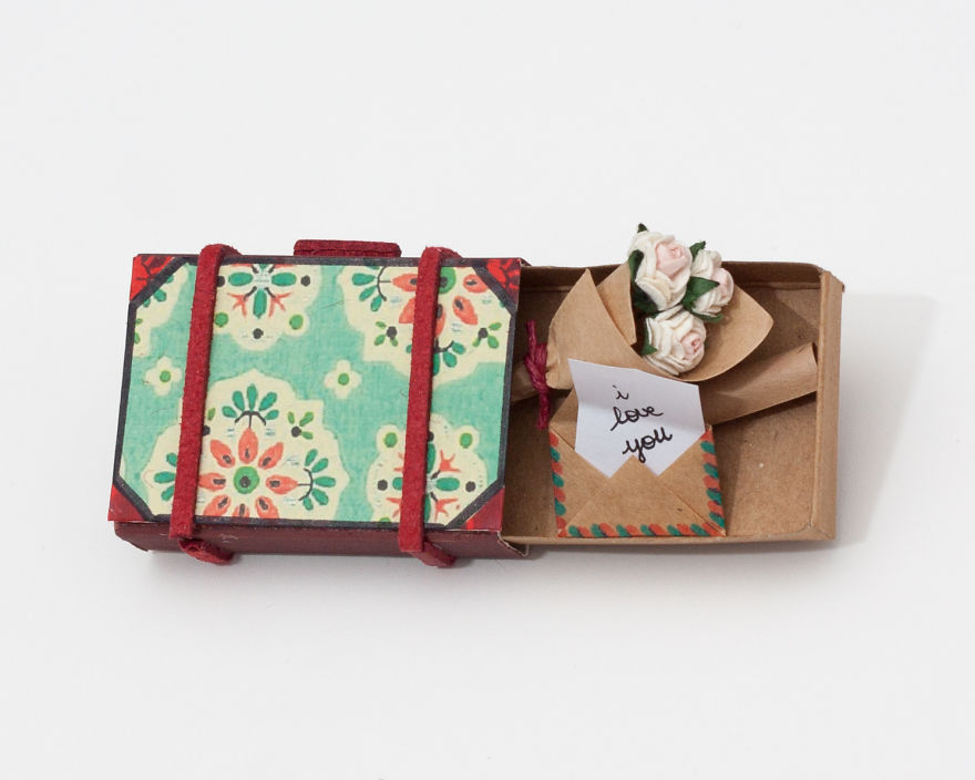 All Occasions Matchbox Card/ Mini suitcase with Roses/ Blue Floral