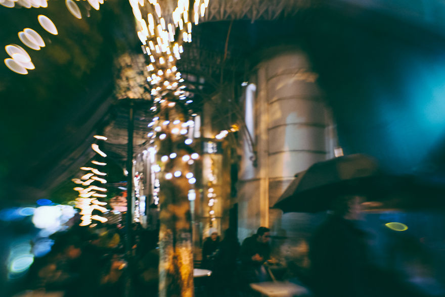 Using Plastic Lens, I Captured How December Nights Feel In Athens, Greece