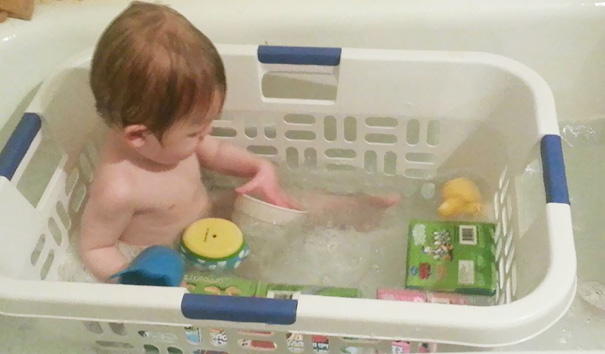 Prevent Your Child's Toys From Floating Away In The Bathtub And Make Bathtime Generally Easier