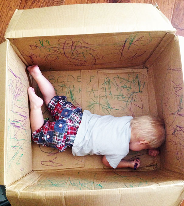Leave Your Kids With Their Creativity In The Empty Box