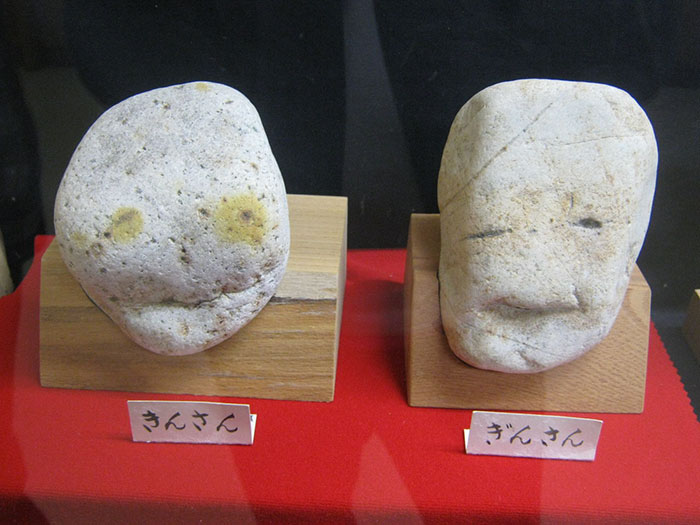 rocks-look-like-faces-museum-chinsekikan-hall-of-curious-rocks-japan-19