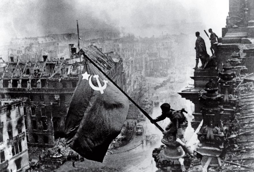 Raising A Flag Over The Reichstag, Yevgeny Khaldei, 1945