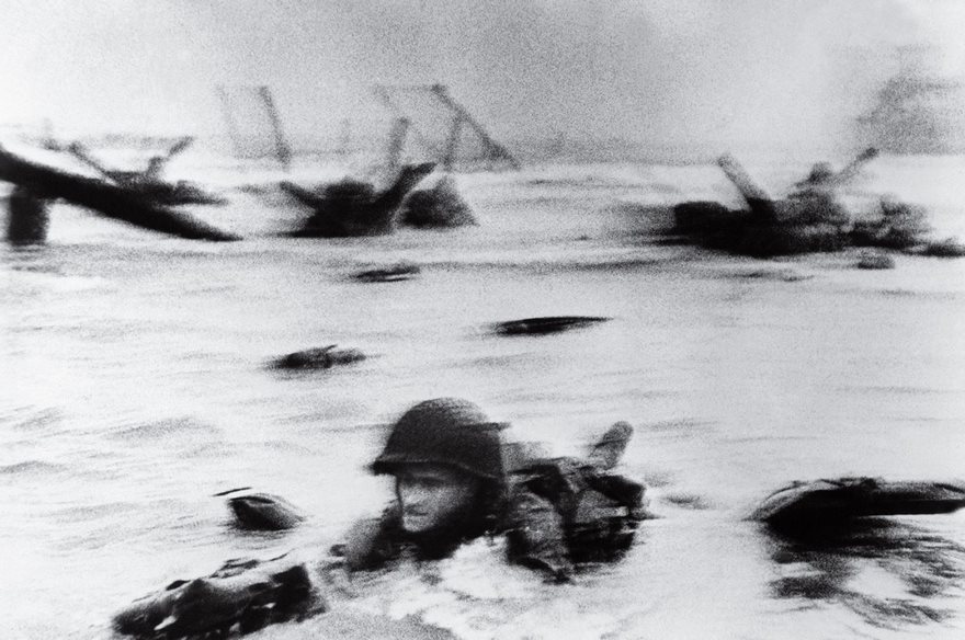 D-Day, Robert Capa, 1944