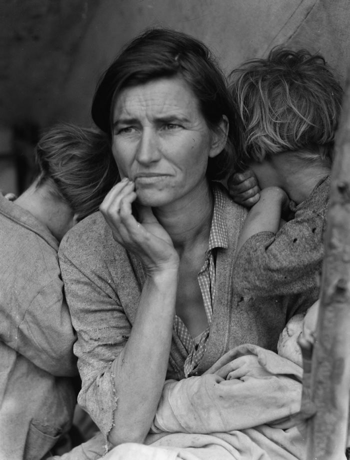 Worried woman with children during the Great Depression, one of history's most famous photos.