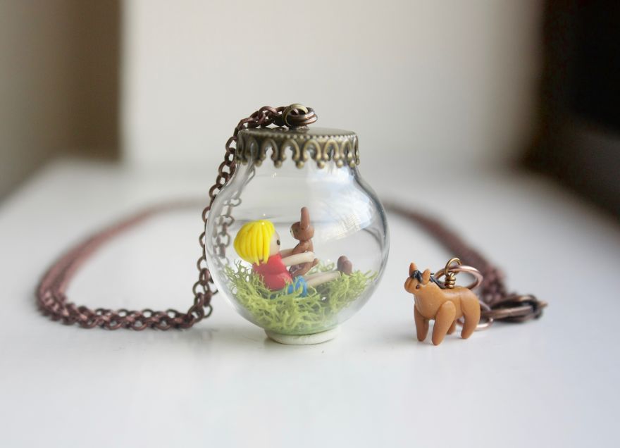 I Can't Stop Making Teeny Tiny Story-Based Figures And Faux Taxidermy Sculptures