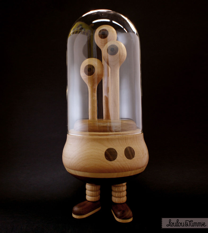 Recycled Robots ..... Pt.1