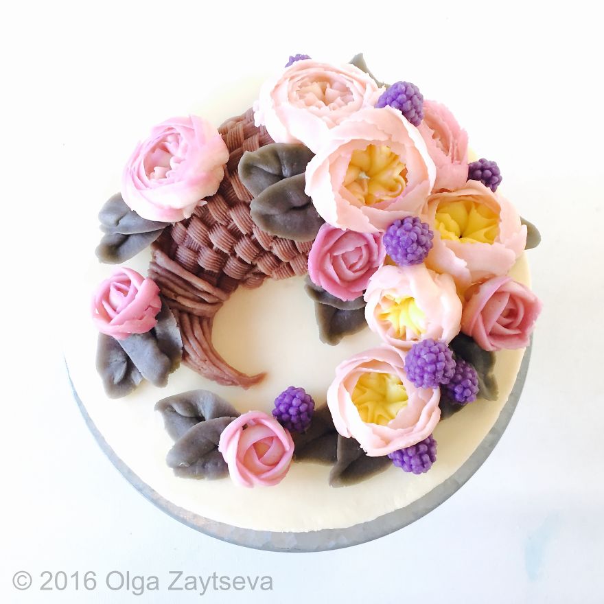 I Make Edible Flowers Out Of Buttercream