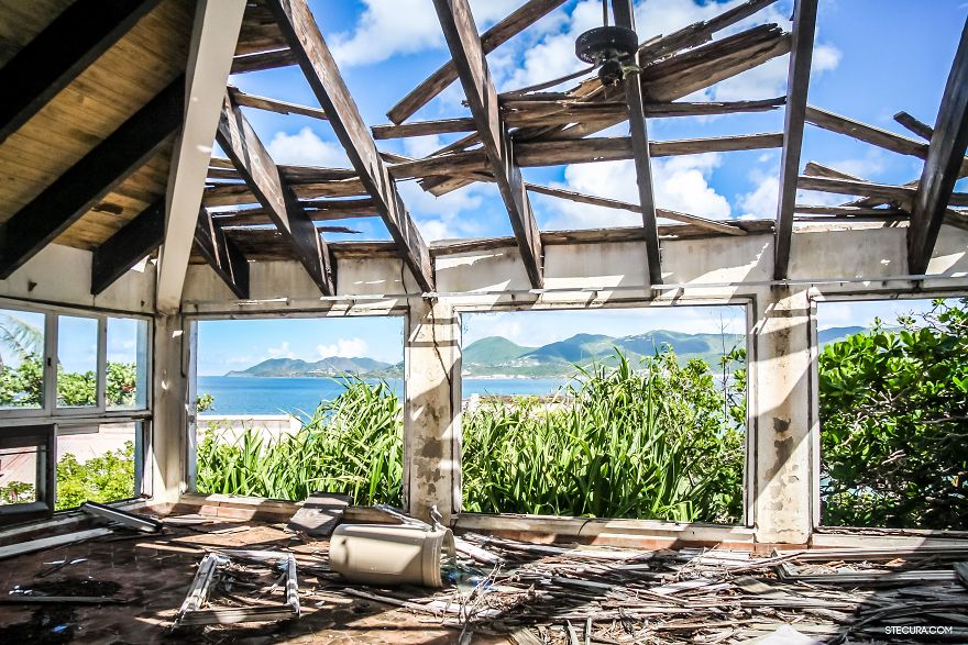 I Visited "La Belle Créole" – Ghost Resort In The Caribbean And Survived! I Visited "La Belle Créole" – Ghost Resort In The Caribbean And Survived!