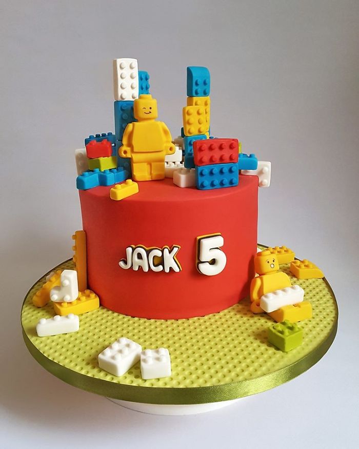 Edible Sugary Sculptures Edible Sugary Sculptures