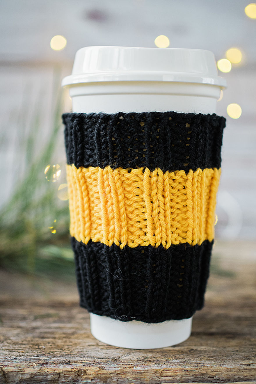 I Designed Knitted Coffee Cup Cozies To Show My Love For Hogwarts