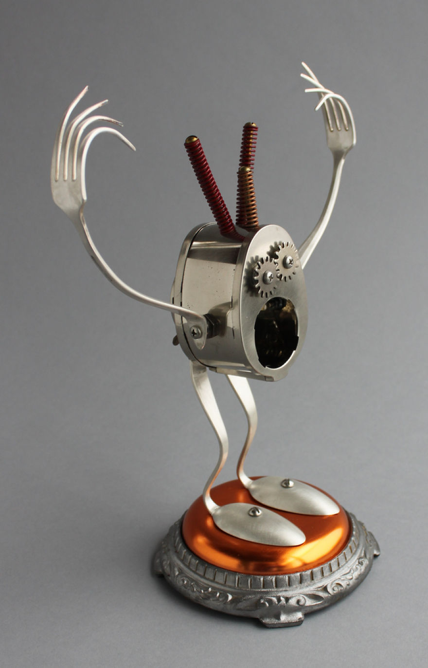 Recycled Robots ..... Pt.1