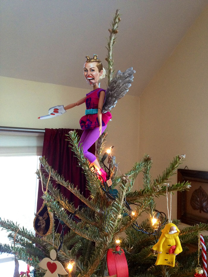 Miley Cyrus Christmas Topper