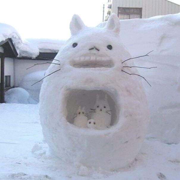 Totoro And His Children Snow Sculpture