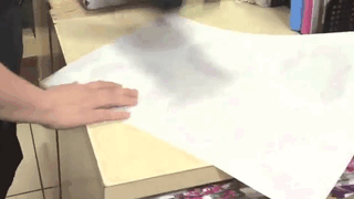 Guy Reveals Japanese Gift Wrapping Hack That Lets You Wrap Your Gifts In Less Than 15 Secs