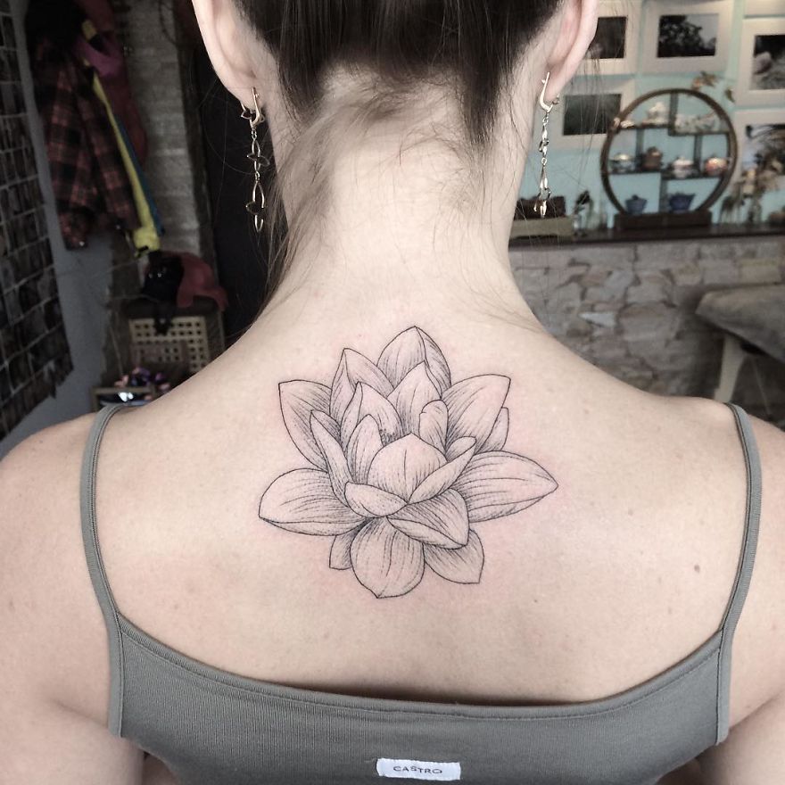 Mary Is A Talented Tattoo Artist From Kiev Who Creates Breathtaking Floral Tattoos
