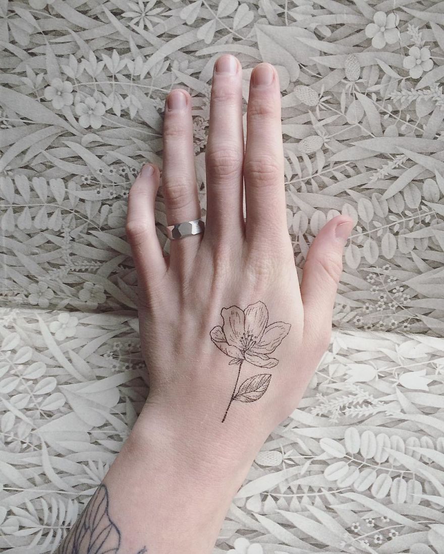 Mary Is A Talented Tattoo Artist From Kiev Who Creates Breathtaking Floral Tattoos