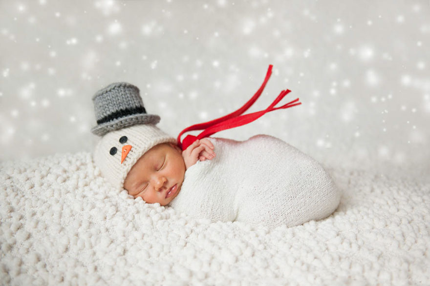 Newborn Baby Christmas Photoshoot