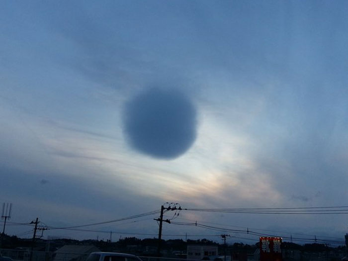 perfect-spherical-cloud-fujisawa-japan-4