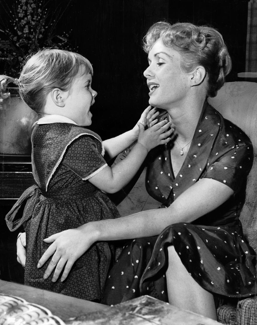Carrie Fisher & Debbie Reynolds Growing Up Together In 31 Touching Vintage Photos