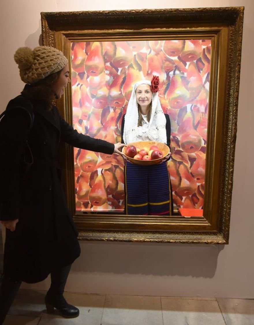 Bulgarian Paintings Are Going Alive