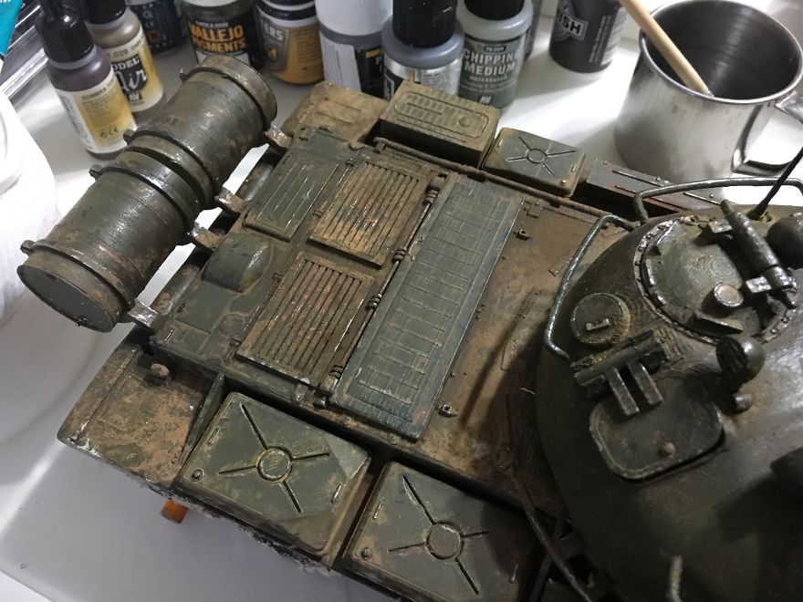 395 Hours Spent On 3D Printing And Painting A T-62 Tank Replica