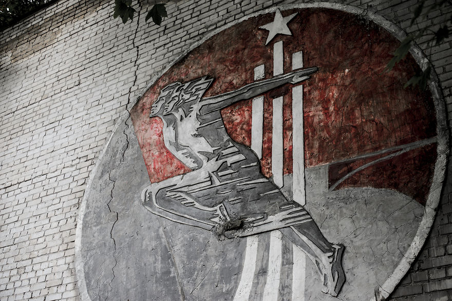 I Went Into An Abandoned Soviet Military Base Near Berlin, And This Is What I Saw.
