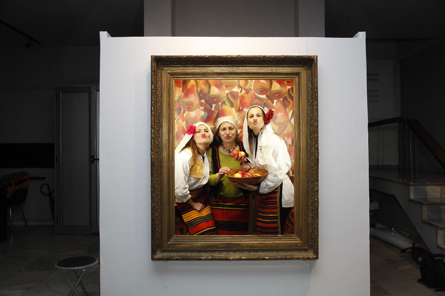 Bulgarian Paintings Are Going Alive