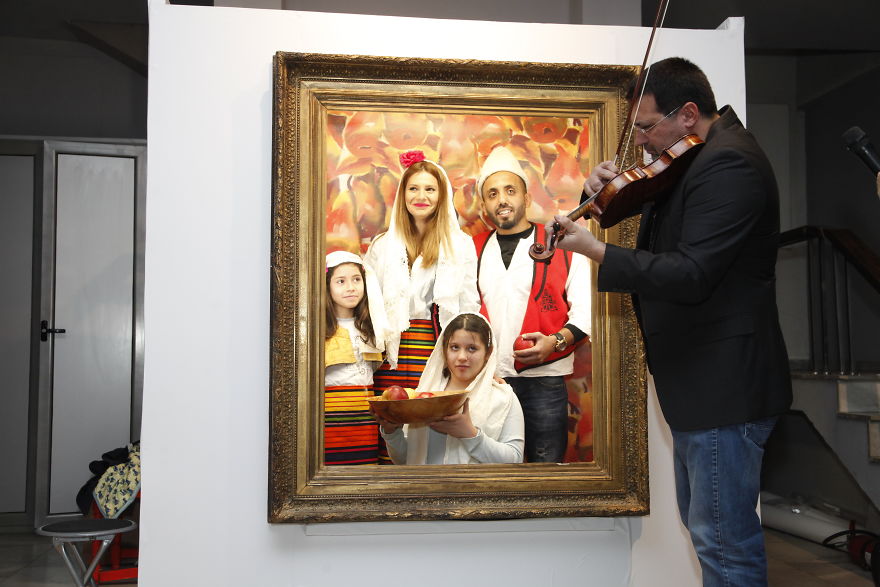 Bulgarian Paintings Are Going Alive