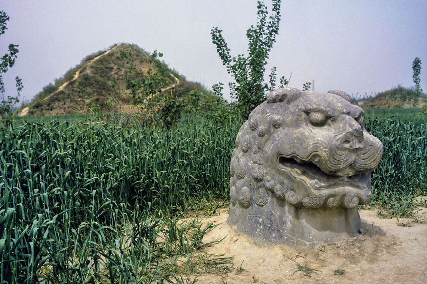 Imperial Tombs Of Song Dynasty, Gong County, 1984