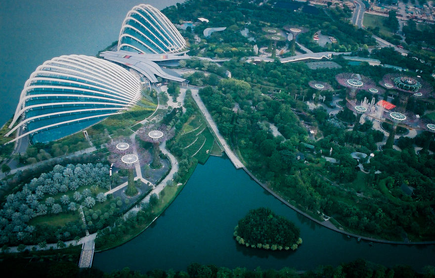I Use 35mm Film Camera To Capture Singapore's Magical Beauty