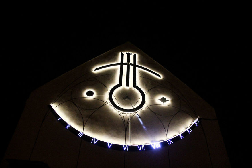 It’s Kaunas O’clock: A Smiling City Symbol