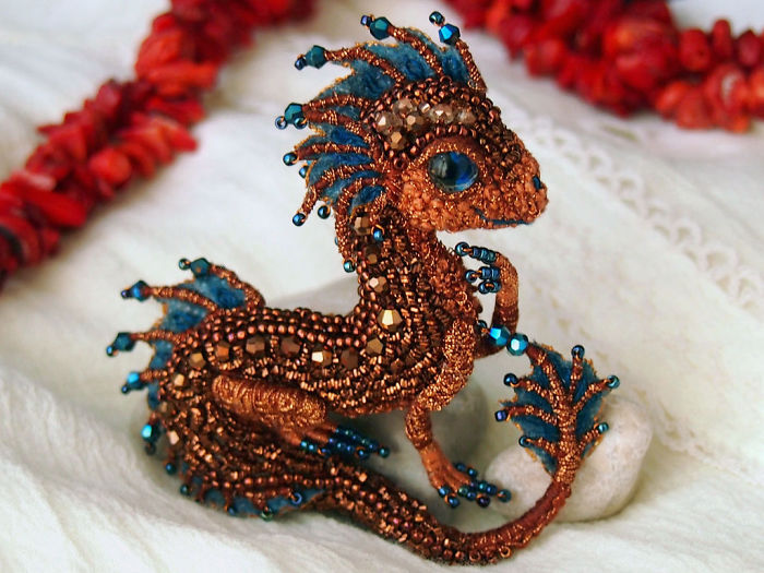 Bead Dragon Brooches By This Russian Artist Will Make You Want To Tame One  | Bored Panda