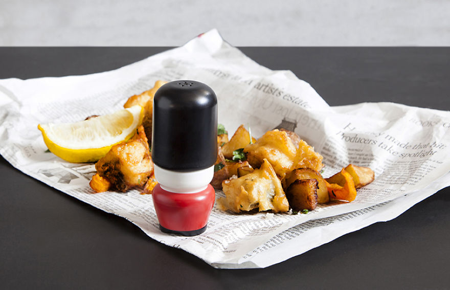 This Salt And Pepper Shaker Will Guard Your Plate!