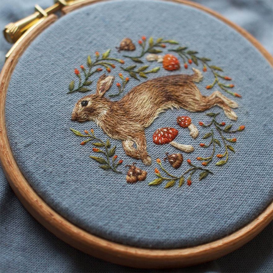 New Incredibly Intricate Embroidered Animals By Chloe Giordano