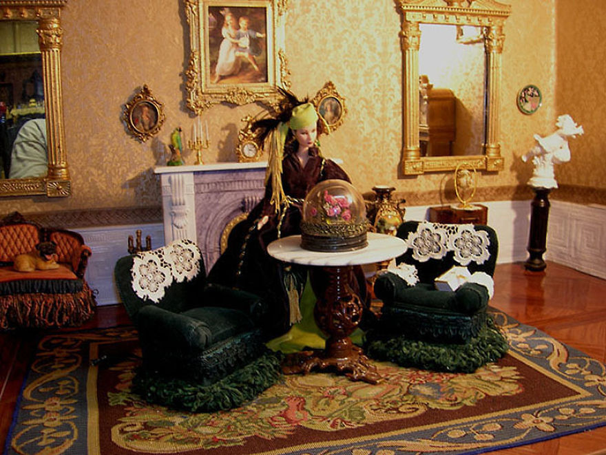 Barbie's Victorian Dollhouse