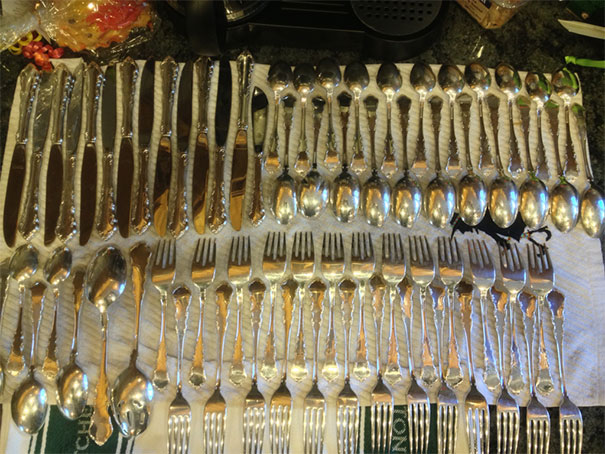 Asked My 11 Yr Old To Spread Out The Silverware After Cleaning