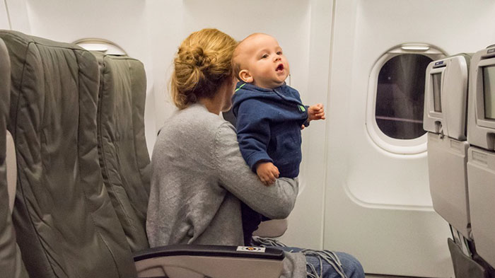 goodie-bags-flying-with-babies-trend-5