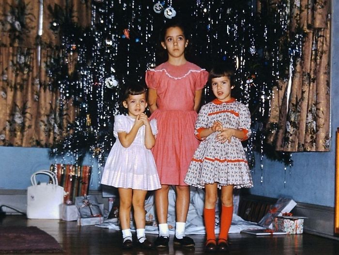My Mom And Her Sisters. Christmas In St.albans, W.v. In The '50's.