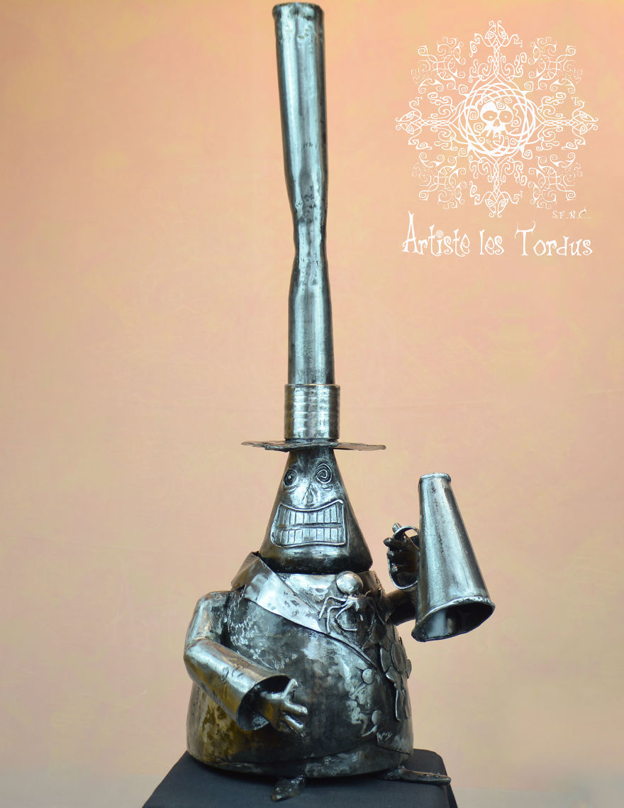 The Mayor Metal Sculpture By Artiste Les Tordus S.e.n.c.